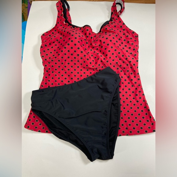 Liz Claiborne Tankini Top Red w/ Black Bottoms - Picture 6 of 9